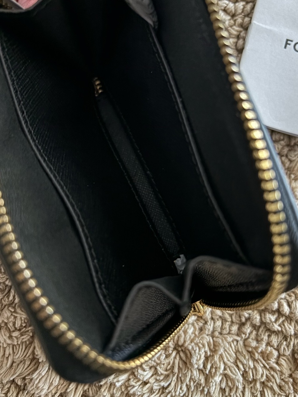 Fossil Black Textured Leather Zip Card Case with Gold Hardware - Picture 3 of 5
